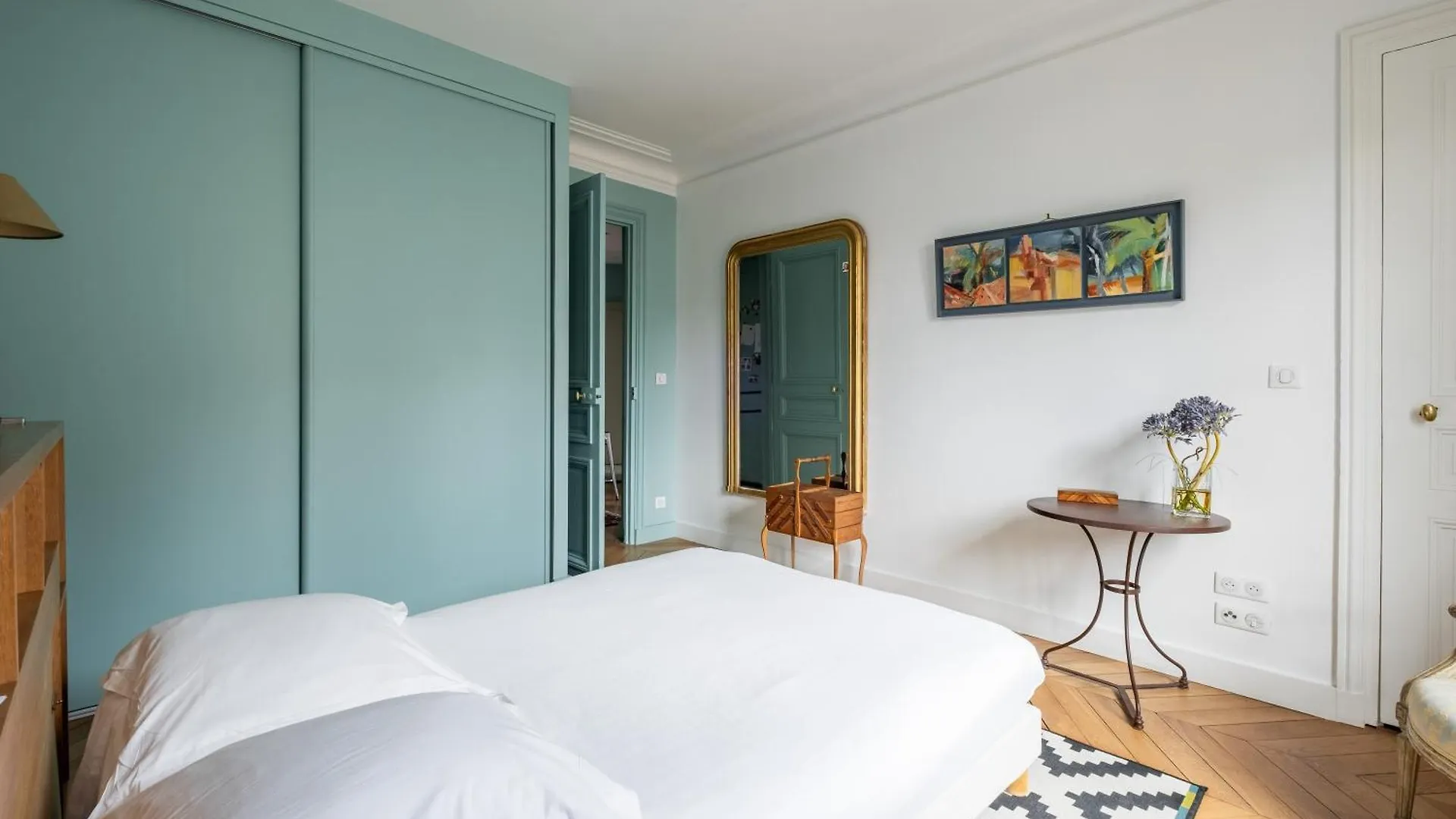 Veeve - Auteuil Refinement Apartment Paris