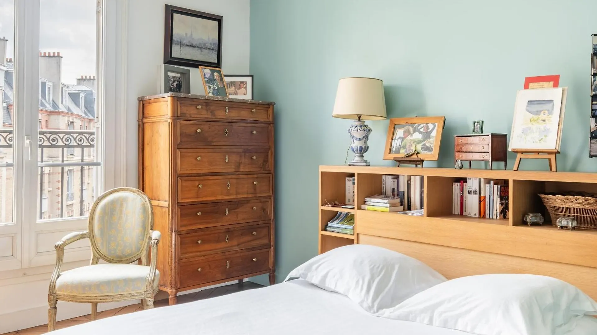 Veeve - Auteuil Refinement Apartment Paris France