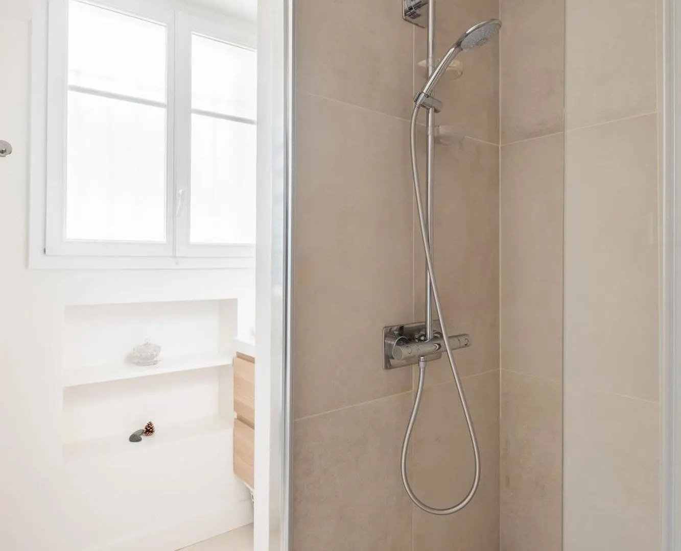 Veeve - Auteuil Refinement Apartment Paris France